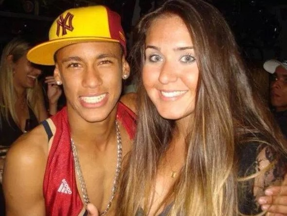Neymar có hợp đồng tình dục với bạn gái cũ và 'hợp đồng tiệc tùng' để chuyển tới CLB mới - Ảnh 12.