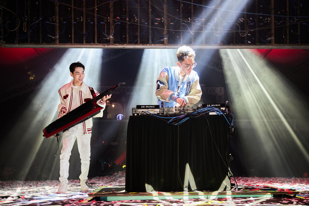 Music producer/ DJ Khánh tái hợp với Masew - Ảnh 1.