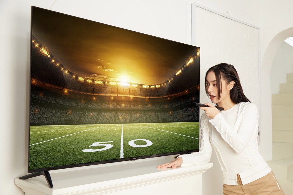 Cùng bộ đôi MLee và Quốc Anh theo dõi bóng đá tại nhà qua Xiaomi TV A2 Series - Ảnh 2.