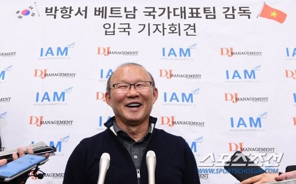 HLV Park Hang Seo về Hàn Quốc chớp nhoáng rồi quay lại Việt Nam - Ảnh 2.