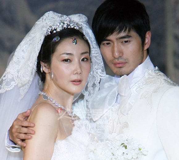 ‘Nữ hoàng nước mắt’ Choi Ji Woo: Sự nghiệp rực rỡ nhưng tình duyên đầy ‘sóng gió’ - Ảnh 6.