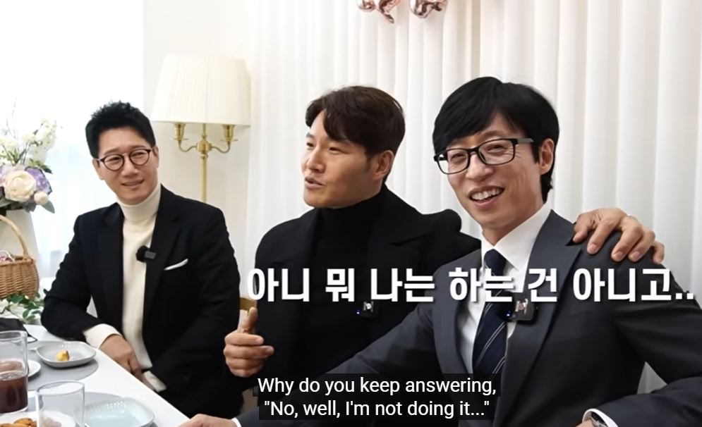 MC quốc dân Yoo Jae Suk lấy hết can đảm trong đời hỏi Kim Jong Kook về Song Ji Hyo, chính chủ phản ứng thế nào?  - Ảnh 1.