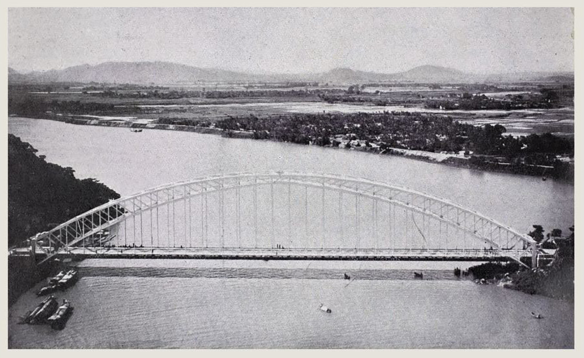 Ảnh = Ký ức = Lịch sử (kỳ 60): Có một cầu Hàm Rồng trong các ảnh cũ