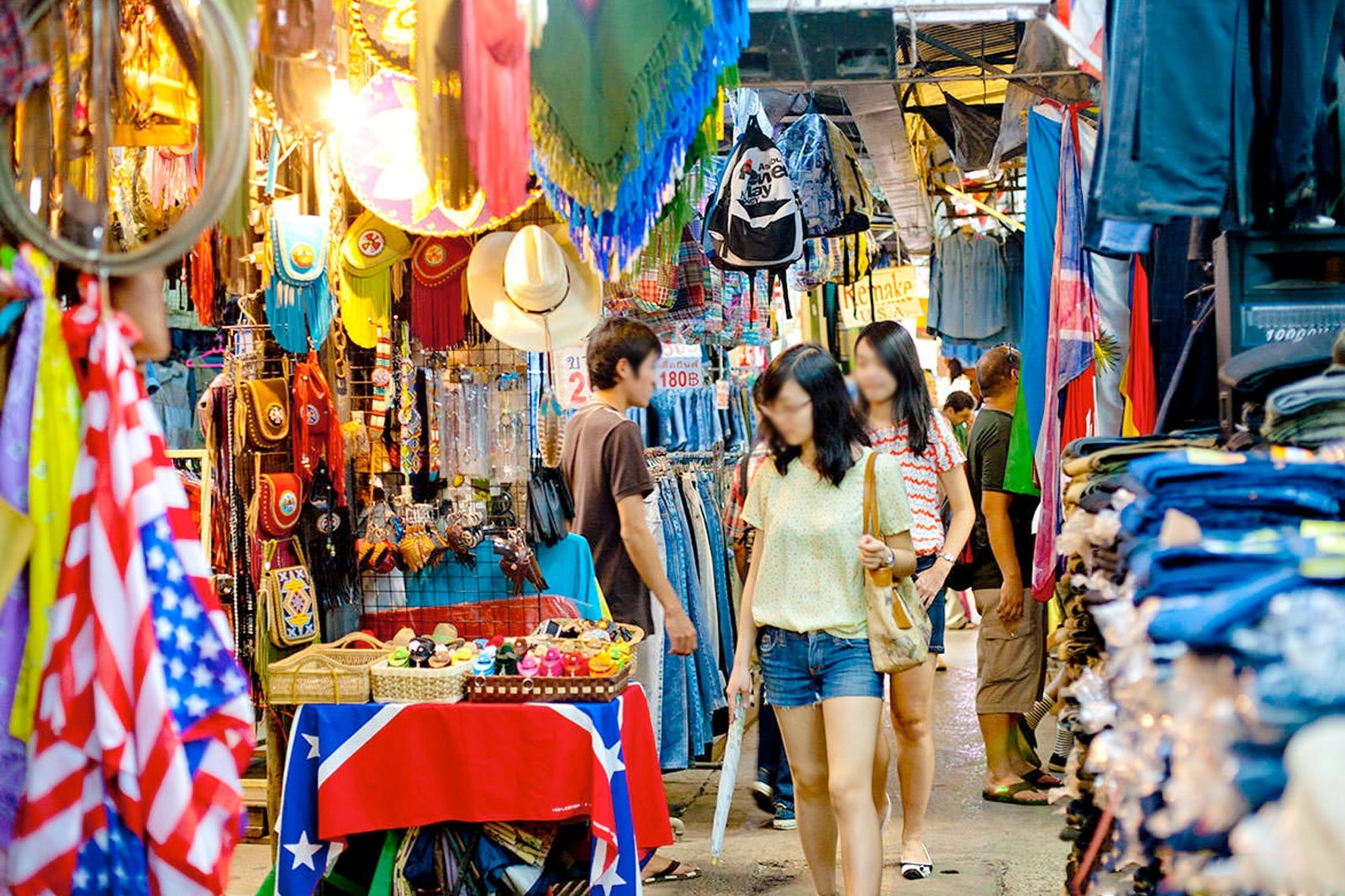 Cô nàng người Việt ở Thái Lan chỉ lối đi khu chợ &quot;chứa toàn sự đáng yêu&quot;, đi một vòng xong tan chảy trái tim - Ảnh 7.