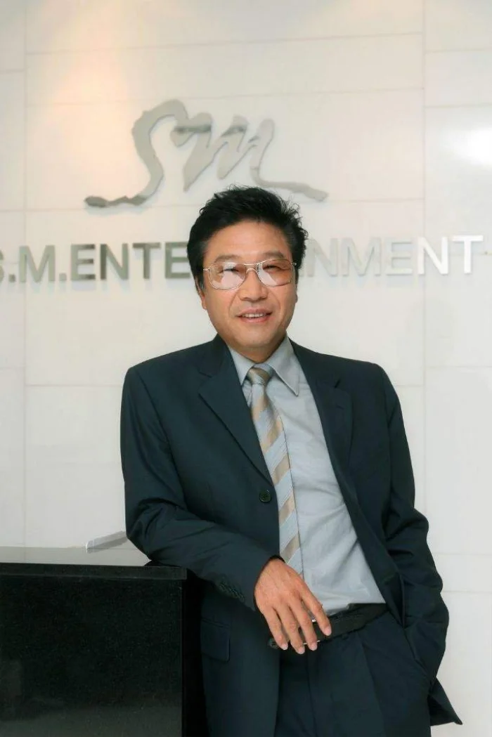 Chấn động: CEO SM tố Lee Soo Man trốn thuế, hết cản trở aespa comeback đến cài cắm kinh doanh cờ bạc, cần sa, âm mưu bắt tay với HYPE - Ảnh 3.