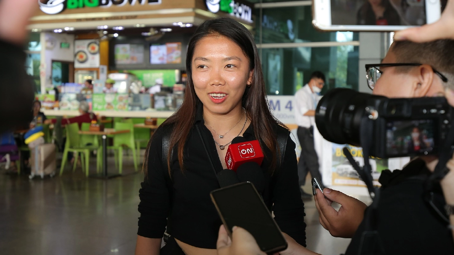 Ghi 6 bàn ở Bồ Đào Nha, Huỳnh Như vẫn khiêm tốn: 'Tôi chưa xem đó là thành công'
