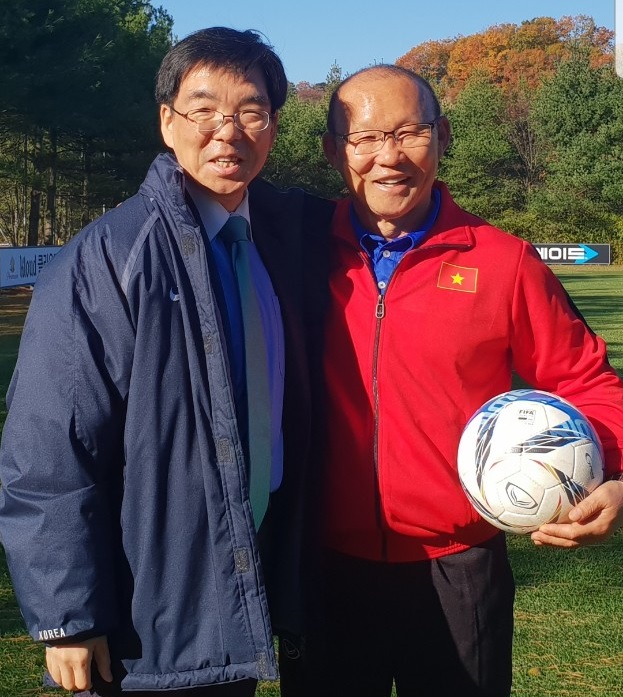 PV Hàn Quốc: Quang Hải lẽ ra nên đến K League; Công Phượng đúng khi quyết định bỏ AFF Cup - Ảnh 2.