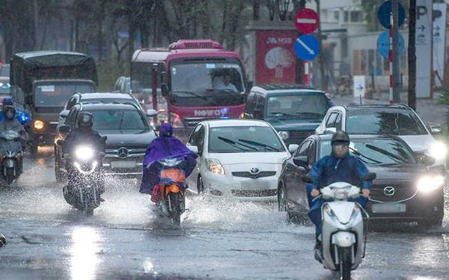 Khu vực từ Quảng Trị đến Khánh Hòa có mưa và dông - Ảnh 1.