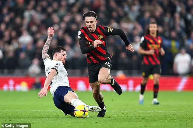 Jamie Carragher: ‘Erling Haaland sai lầm khi gia nhập Man City’ - Ảnh 6.