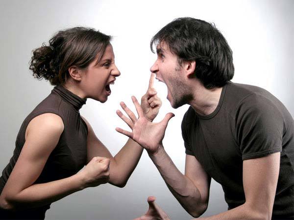 5 câu bà vợ nào cũng nói khi vợ chồng cãi nhau