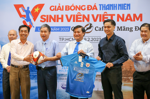 43 đội, gần 1 nghìn cầu thủ tranh tài ở giải bóng đá Thanh niên Sinh viên Việt Nam - Ảnh 1.
