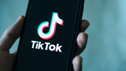 Bị hàng loạt quốc gia trên ban lệnh cấm, &quot;đế chế&quot; TikTok sắp sụp đổ trên toàn cầu? - Ảnh 1.