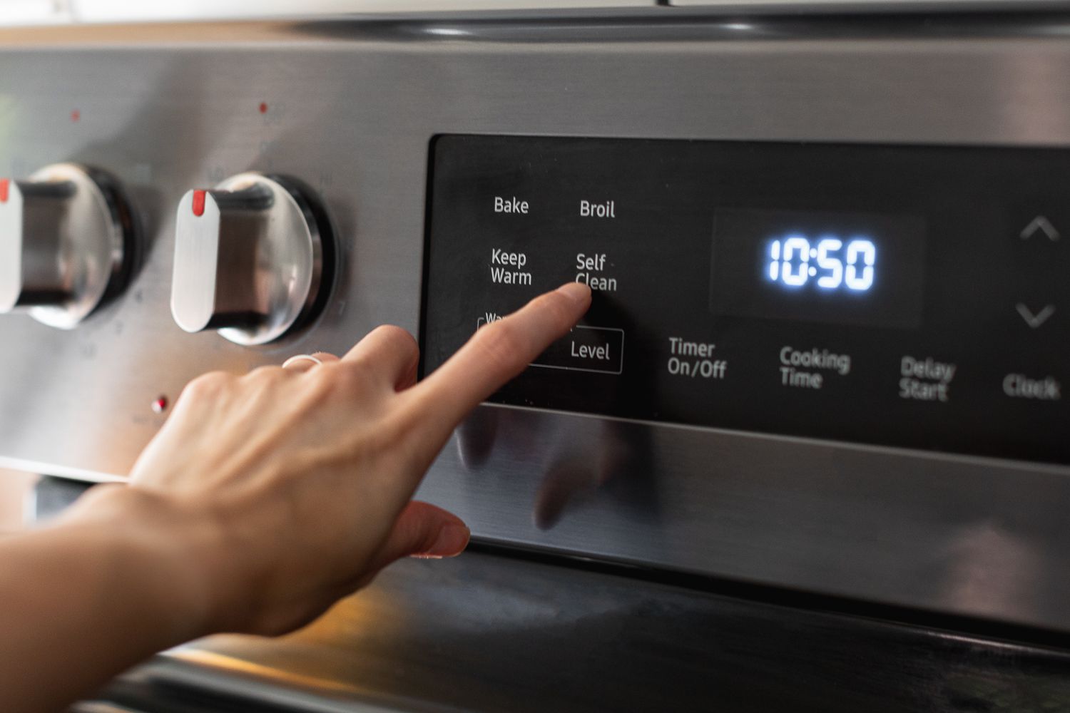 How to Use Self-Clean on an Oven