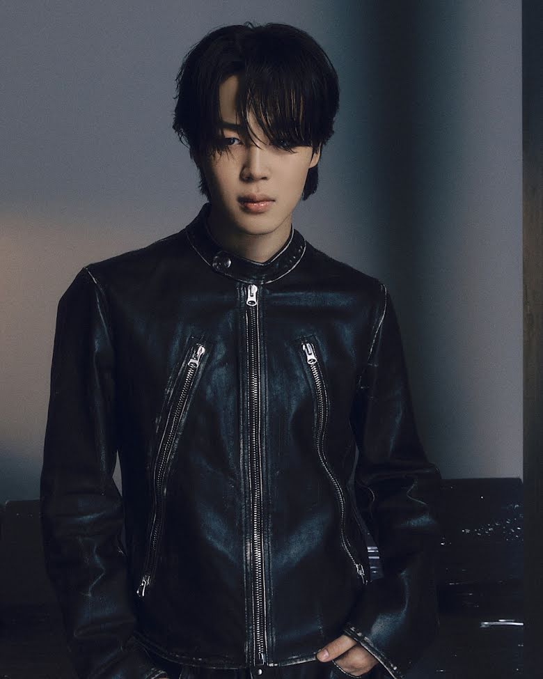 Jimin BTS gây sốc với nhiều lỗ xỏ khuyên trong ảnh concept 'FACE' mới