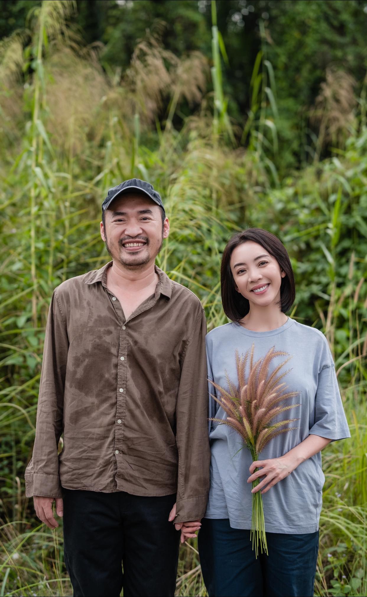 Vợ chồng Thu Trang - Tiến Luật: Xuất thân khác biệt vẫn hạnh phúc, giàu có, sống trong biệt thự bề thế, đắt đỏ - Ảnh 1.