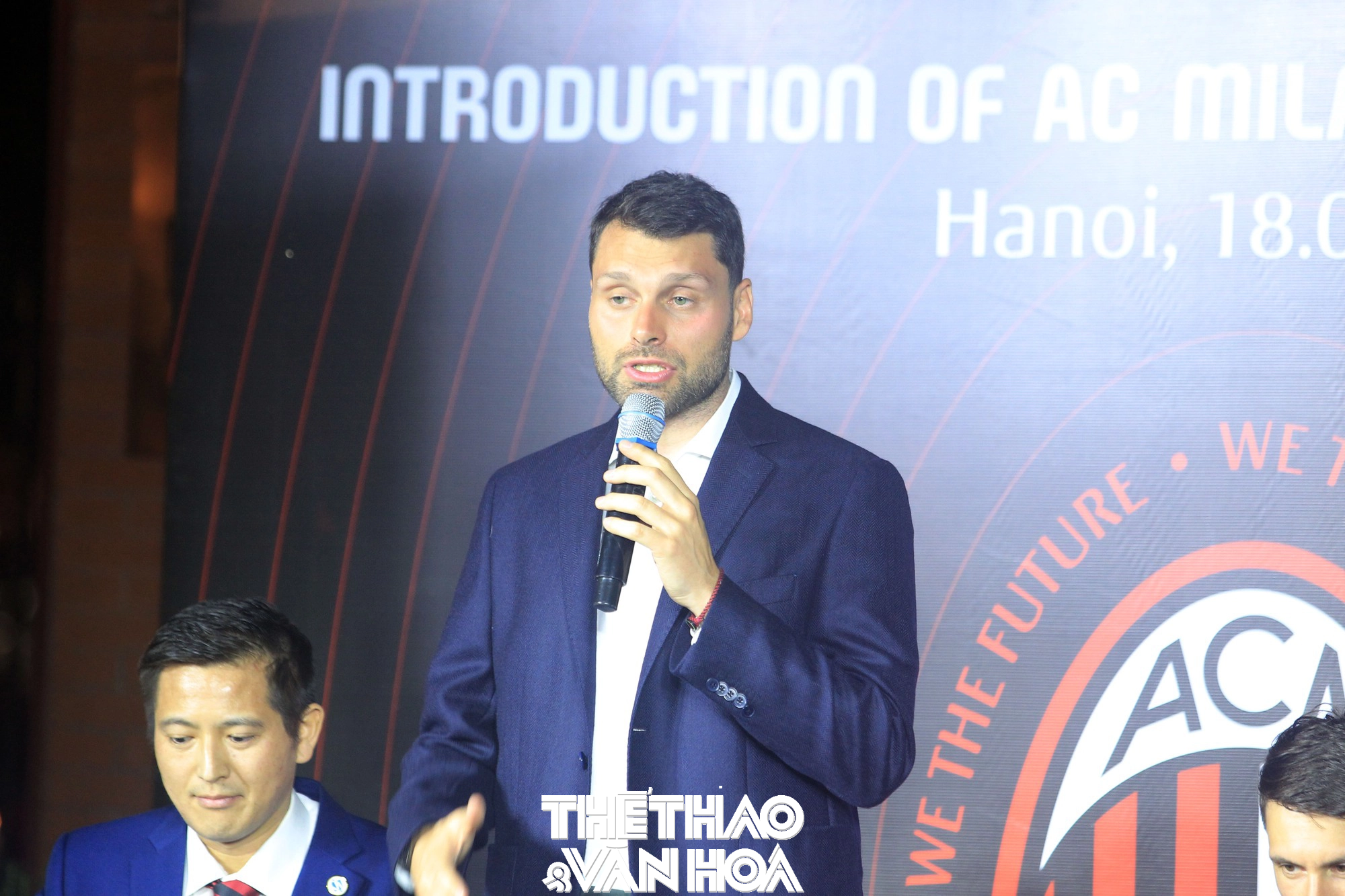 Việt Nam có học viện bóng đá chuẩn mô hình Ý của AC Milan - Ảnh 2.