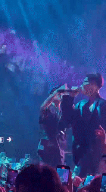 JustaTee bất ngờ xuất hiện trong đêm nhạc của “truyền nhân” MCK, nam rapper phản ứng ra sao khi thiếu vắng “tình cũ” tlinh trên sân khấu? - Ảnh 4.