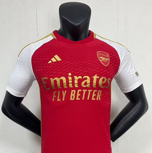Mẫu áo sân nhà mùa tới của Arsenal rò rỉ trên mạng