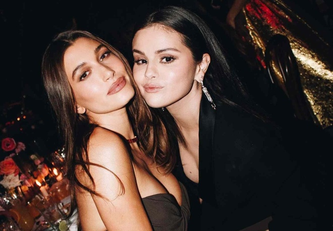 2 cực đối lập drama chân mày: Selena Gomez tăng 8 triệu fan, Hailey Bieber - Kylie Jenner trả giá vì đá đểu - Ảnh 7.