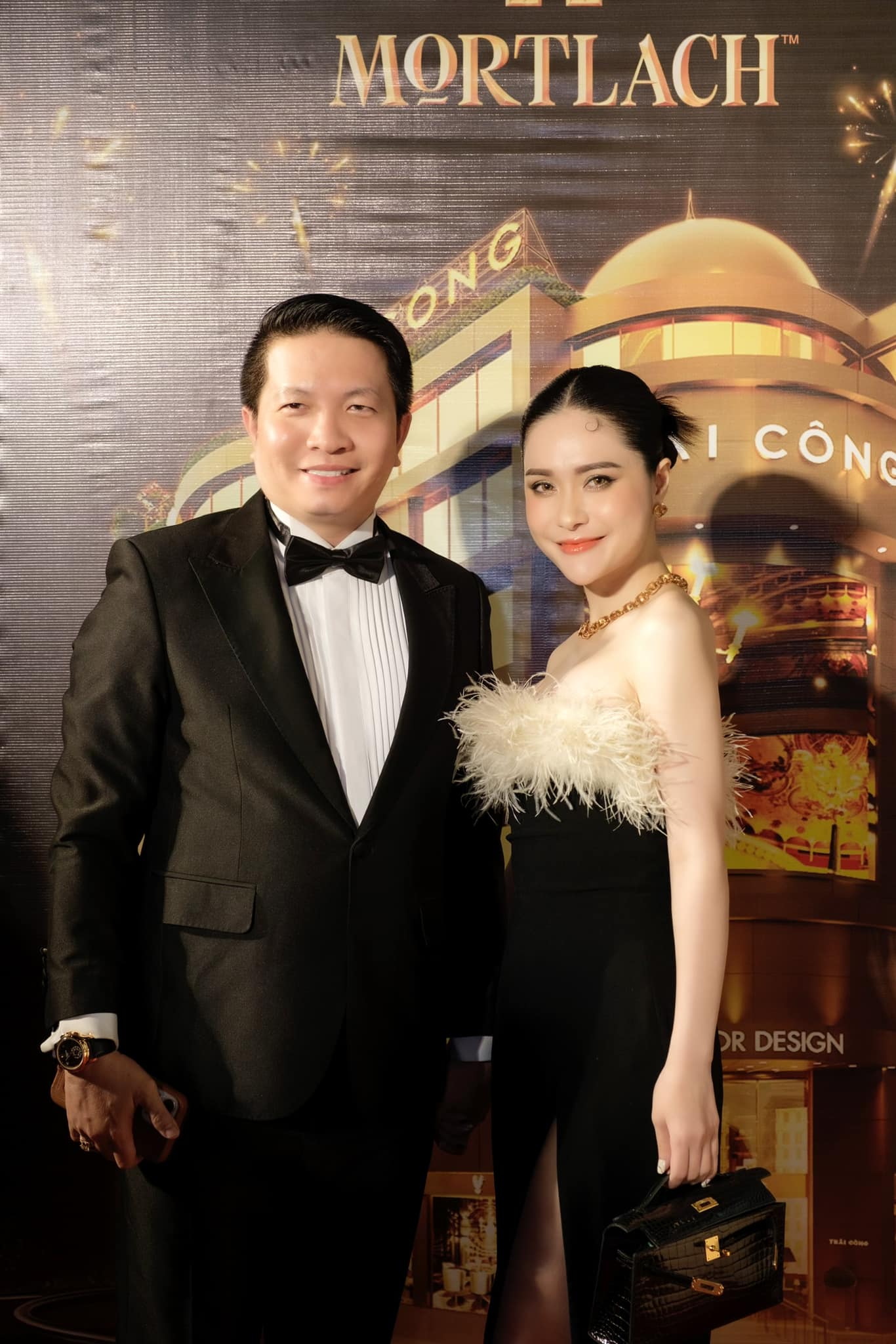 Hương Giang cùng bạn trai dự sinh nhật Đoàn Di Băng  Ngôi sao