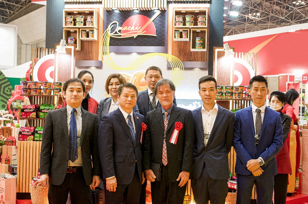 Chiếm trọn “spotlight” trong triển lãm quốc tế Foodex tại Nhật, Omachi khẳng định vị thế mì hàng đầu Việt Nam - Ảnh 7.