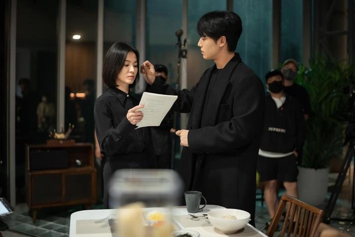 Lee Do Hyun phải đánh đổi điều gì để được đóng phim cùng Song Hye Kyo?