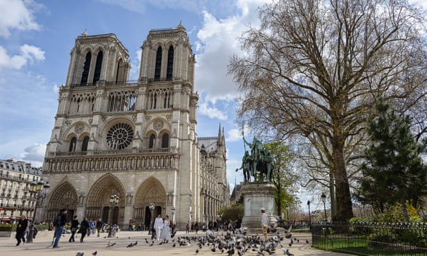 Nhà thờ Đức Bà Paris - một biểu tượng không thể thay thế của Pháp - Ảnh 1.