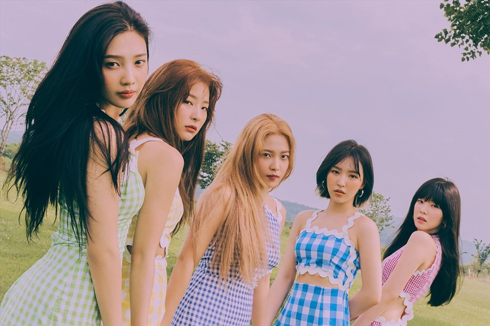 Red Velvet có chấp niệm siêu lớn với màu sắc đại diện: 5 thành viên - 5 màu khác nhau, gắn liền gần 10 năm không đổi - Ảnh 5.