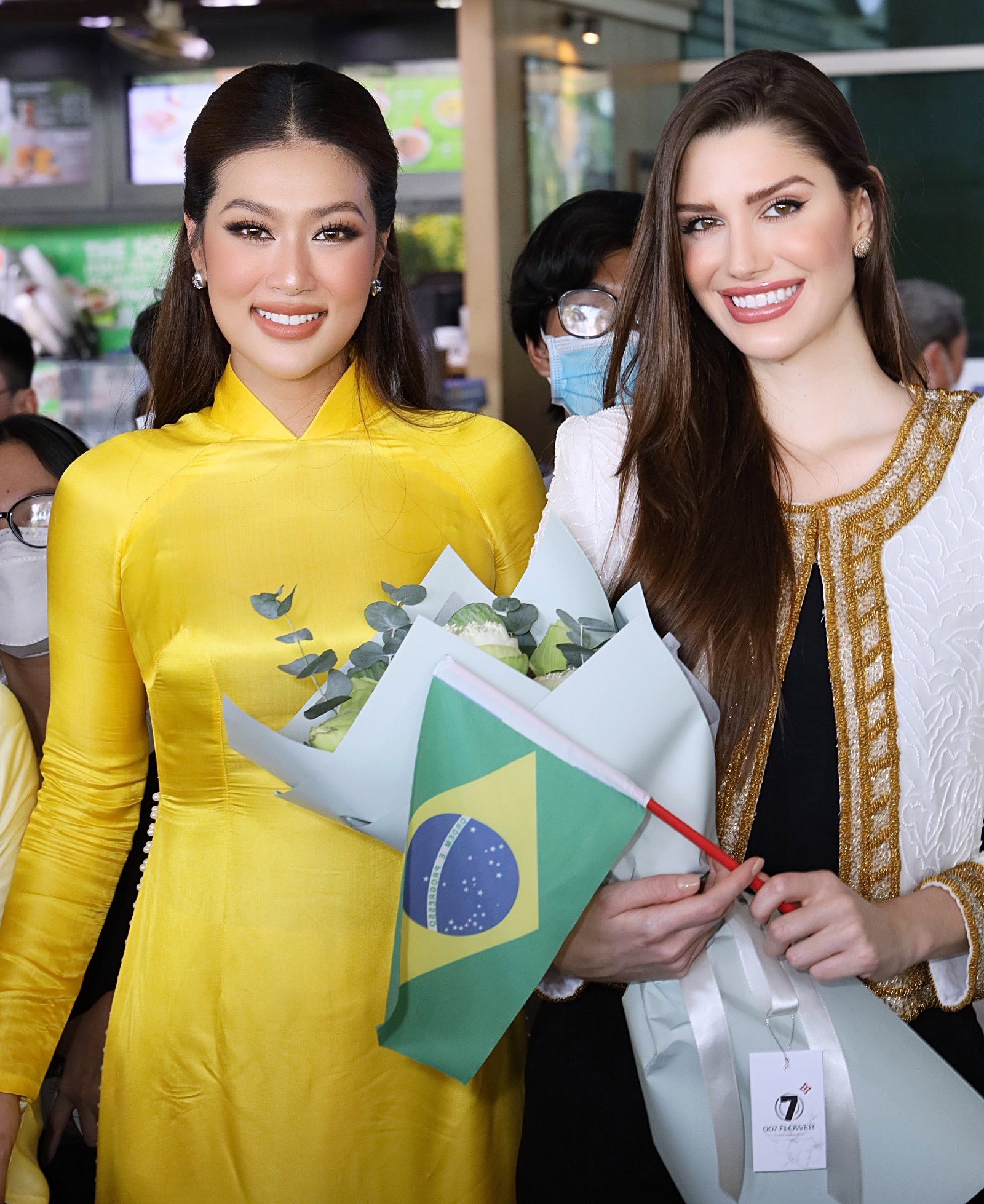 Đương kim Miss Grand International đến Việt Nam: Thiên Ân lép vế khi đọ sắc, Quỳnh Châu thì sao? - Ảnh 3.