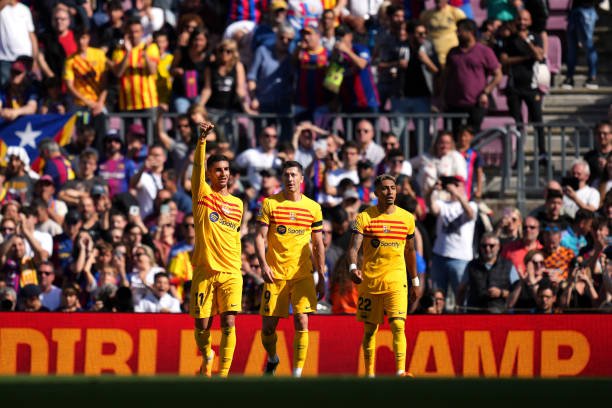 Barca 1-0 Atletico Madrid: Ferran Torres ghi bàn, Barca xây chắc ngôi đầu Liga - Ảnh 2.