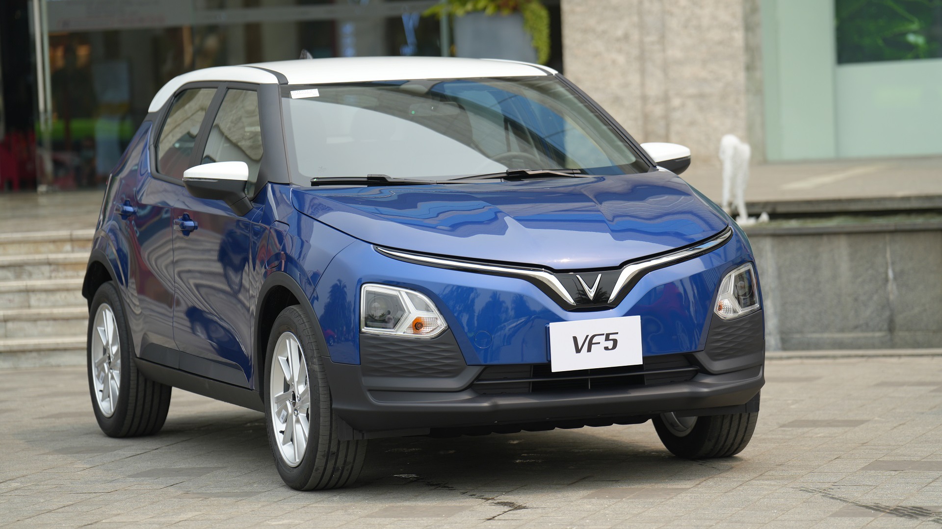 Hơn 3.000 khách hàng đặt cọc mua xe điện VF5 Plus của VinFast