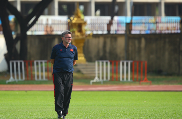 HLV Troussier đối mặt thử thách lớn khi dẫn dắt U22 Việt Nam dự SEA Games 32