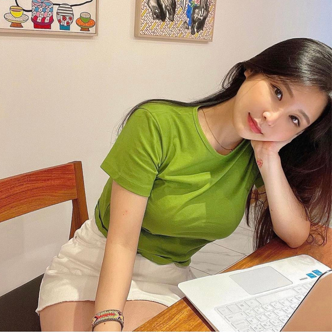 “Nữ giảng viên xinh đẹp nhất Hàn Quốc” từng gây bão mạng, khiến không sinh viên nào nỡ trốn học bây giờ ra sao ở tuổi U40? - Ảnh 6.
