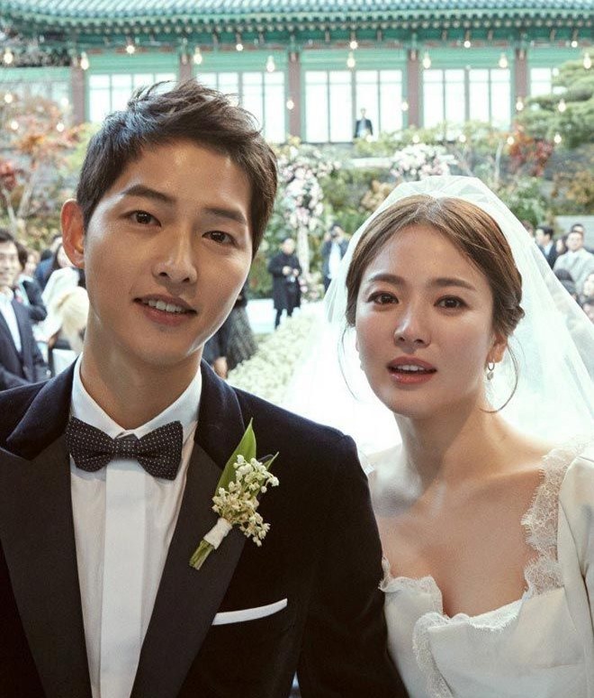 Song Hye Kyo tái sinh sau cơn bầm dập ly hôn: Thị phi bốn bề vì cái bóng Song Joong Ki và giọt nước mắt tìm lại hạnh phúc đơn thuần - Ảnh 3.
