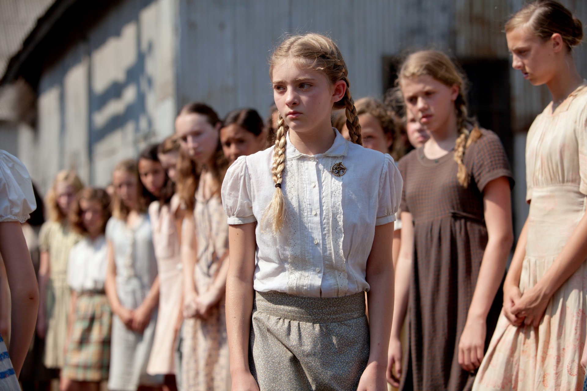 Chưa từng có trong lịch sử: Sao nhí The Hunger Games tự tung ảnh nóng đấu lại kẻ tống tiền - Ảnh 4. Chưa từng có trong lịch sử: Sao nhí The Hunger Games tự tung ảnh nóng đấu lại kẻ tống tiền - Ảnh 4.