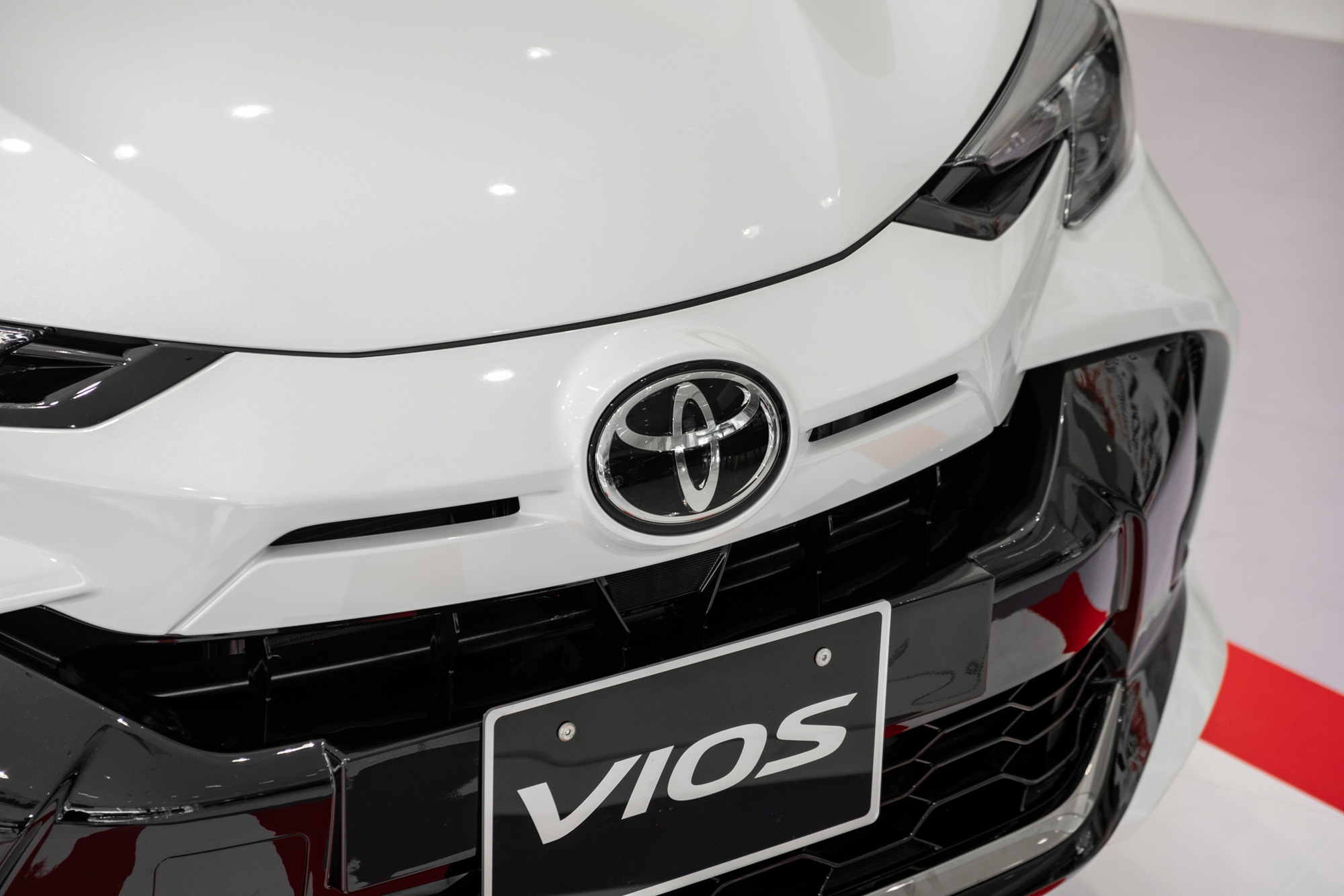 Toyota Vios 2023 chốt giá từ 479 triệu đồng tại Việt Nam: Thêm trang bị nhưng rẻ hơn, bản base hạ giá còn gần ngang Accent - Ảnh 9.