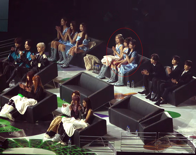 Những lần IVE bị tố vô lễ: Ngó lơ đàn anh trên sân khấu, Jang Wonyoung thiếu tôn trọng IU, BTS?  - Ảnh 4.