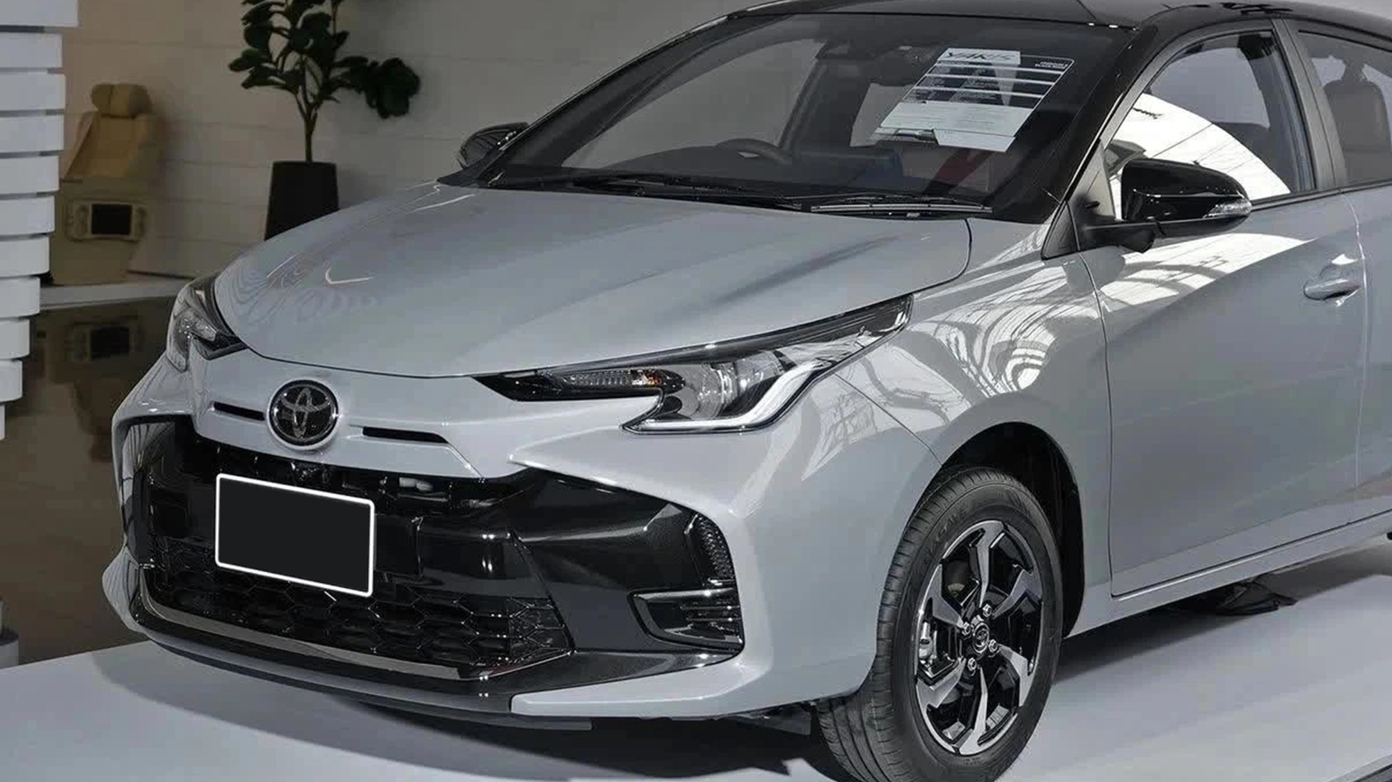 Đại lý hé lộ chi tiết từng phiên bản Toyota Vios 2023 sắp bán tại Việt Nam, bản E thêm tính năng nhiều người chờ đợi
