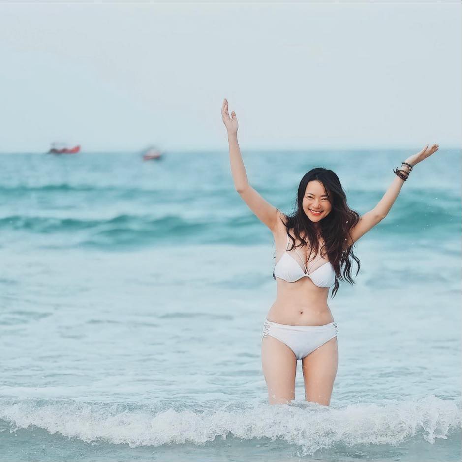 Phan Như Thảo khởi động mùa hè với ảnh bikini siêu nóng bỏng, body thế nào mà netizen phát sốt? - Ảnh 2.