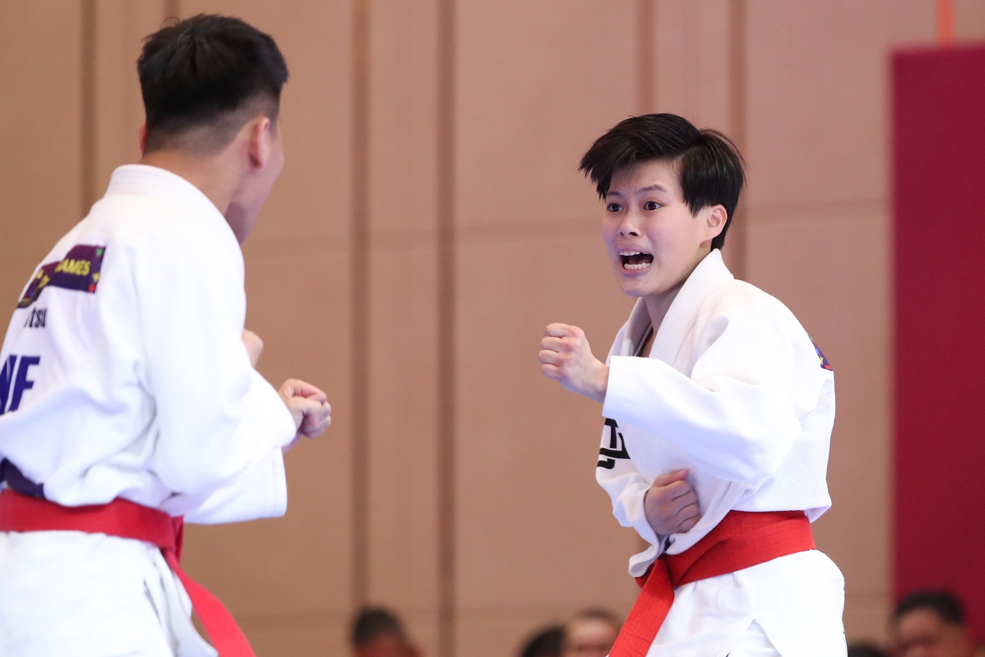 Tím mắt từ trận thứ hai, võ sĩ Việt Nam vẫn kiên cường mang về tấm huy chương vàng Jujitsu duy nhất - Ảnh 2.