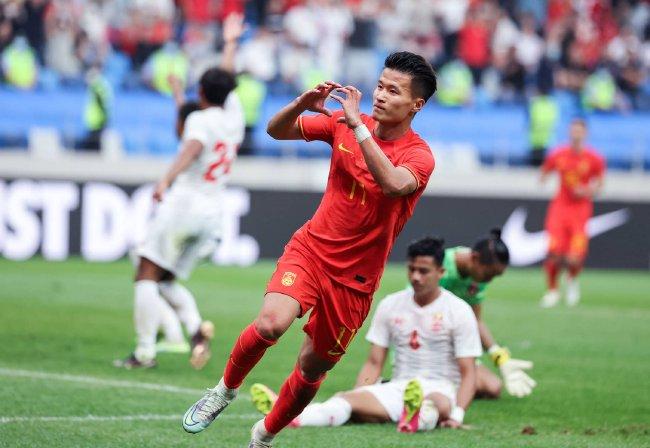 Thái Lan và Hàn Quốc đều bị FIFA trừ điểm sau khi nhận cú sốc lớn, ‘Voi chiến’ vỡ mộng trước đối thủ 'tí hon' - Ảnh 3.