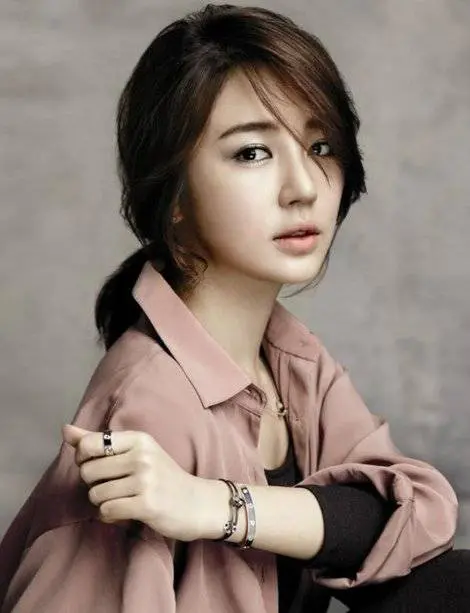‘Người đẹp nói dối’ Yoon Eun Hye và mối tình tin đồn gần 20 năm không hồi kết - Ảnh 8.