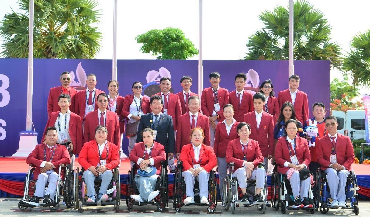 Lễ thượng cờ các Đoàn Thể thao tham dự ASEAN Para Games 12 - Ảnh 3.