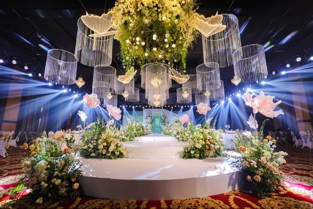 Triển lãm cưới Almaz Wedding Fair thỏa mãn mong ước về hôn lễ trong mơ - Ảnh 1.