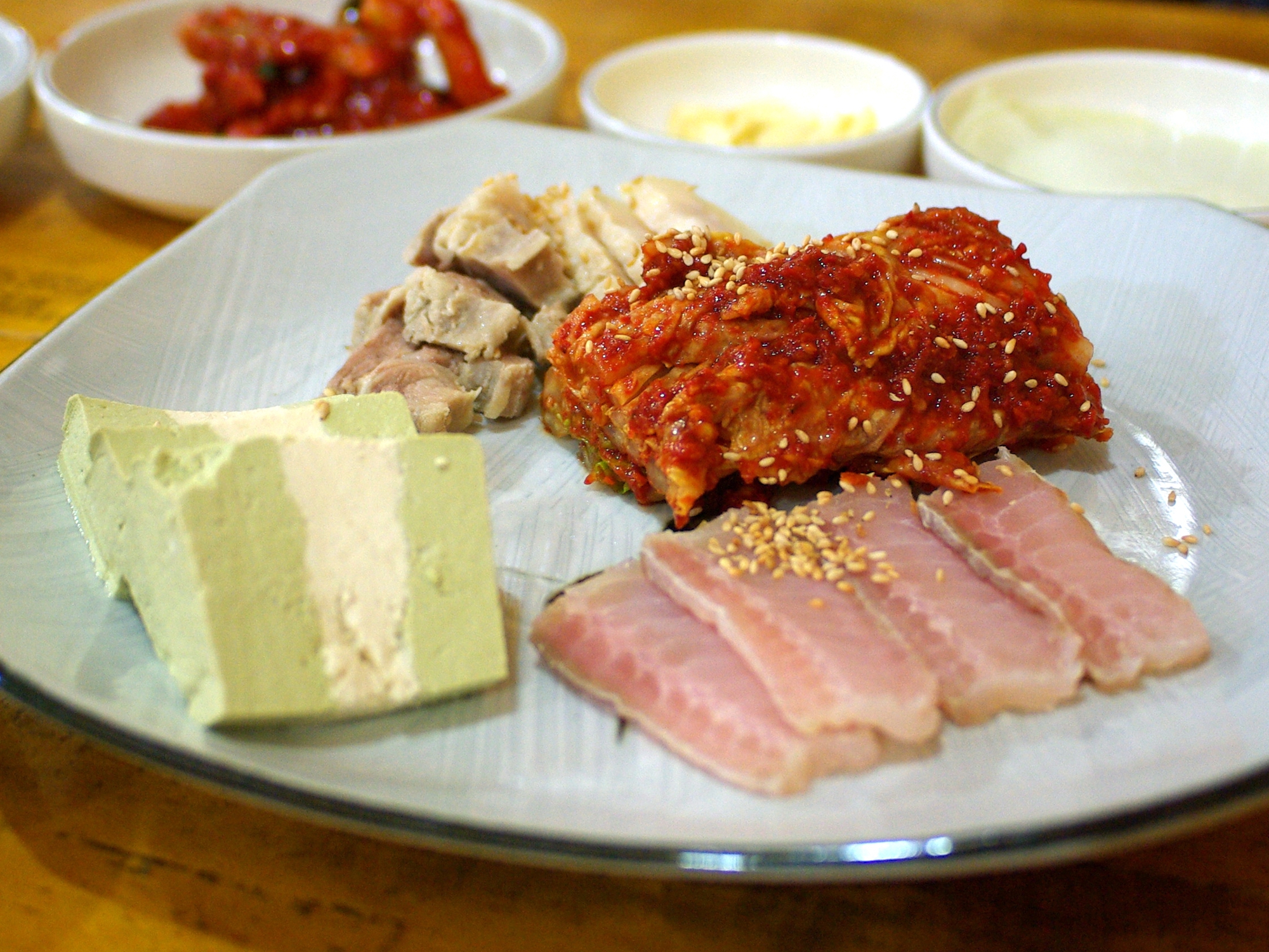 Làm một chầu ẩm thực 'cảm giác mạnh' ở Hàn Quốc, bạn có đủ gan để thử? - Ảnh 8.