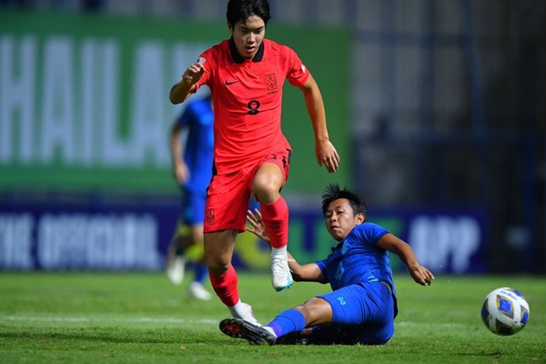 U17 Hàn Quốc gây ấn tượng khi vùi dập U17 Thái Lan để tiến vào trận bán kết
