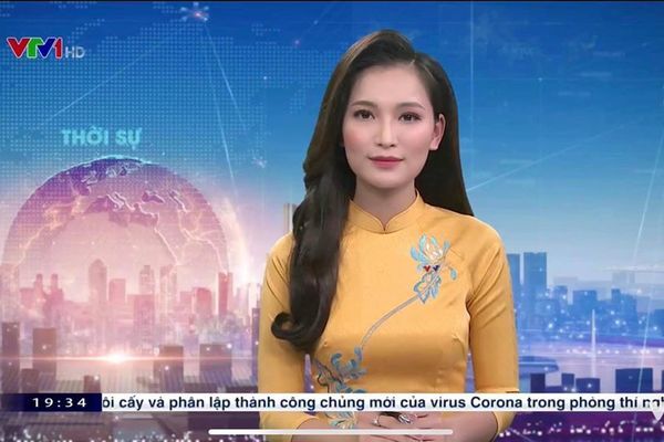 MC Linh Thủy: Ngoại hình thực tế 'khác xa' khi dẫn trên sóng VTV - Ảnh 1.