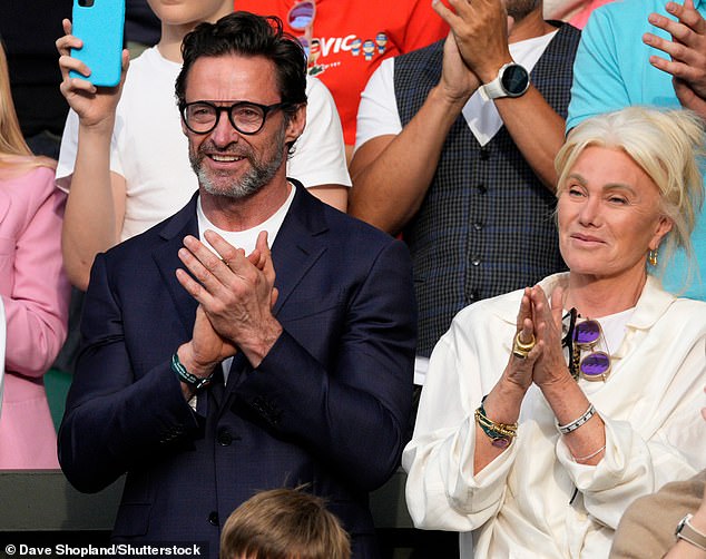 Dàn diễn viên 'xịn' kéo nhau đi xem CK Wimbledon, như thể cả Hollywood ăn mừng chiến thắng của Carlos Alcaraz - Ảnh 6.
