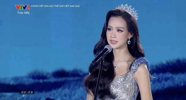 Hoa hậu Bảo Ngọc, Mai Phương lên tiếng về mối quan hệ với đối phương sau ồn ào diện đồ 'lấn át'  - Ảnh 1.