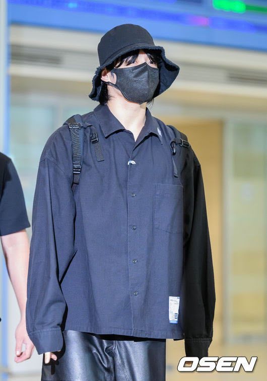 Lại dấy lên lo ngại về an toàn của idol ở sân bay sau trải nghiệm 'đáng sợ' của Jungkook BTS - Ảnh 2.